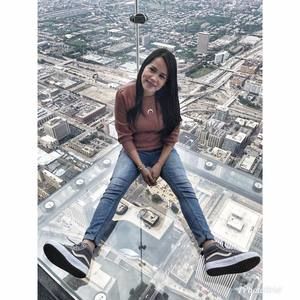 Meet your Posher, Sol